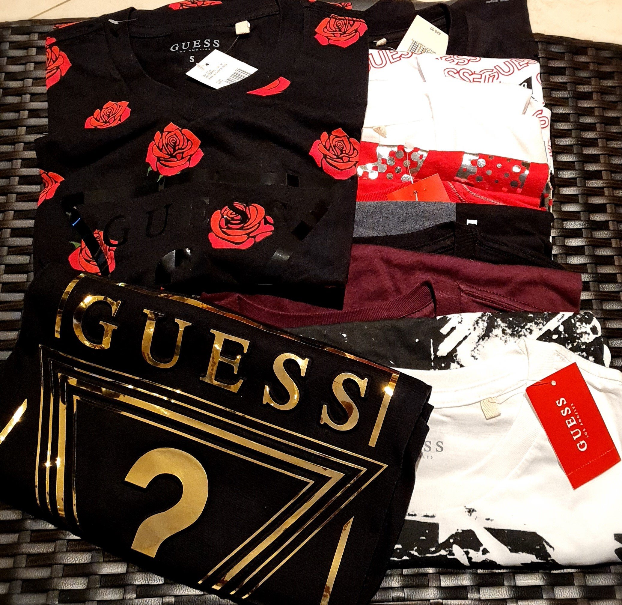 MEN GUESS TS